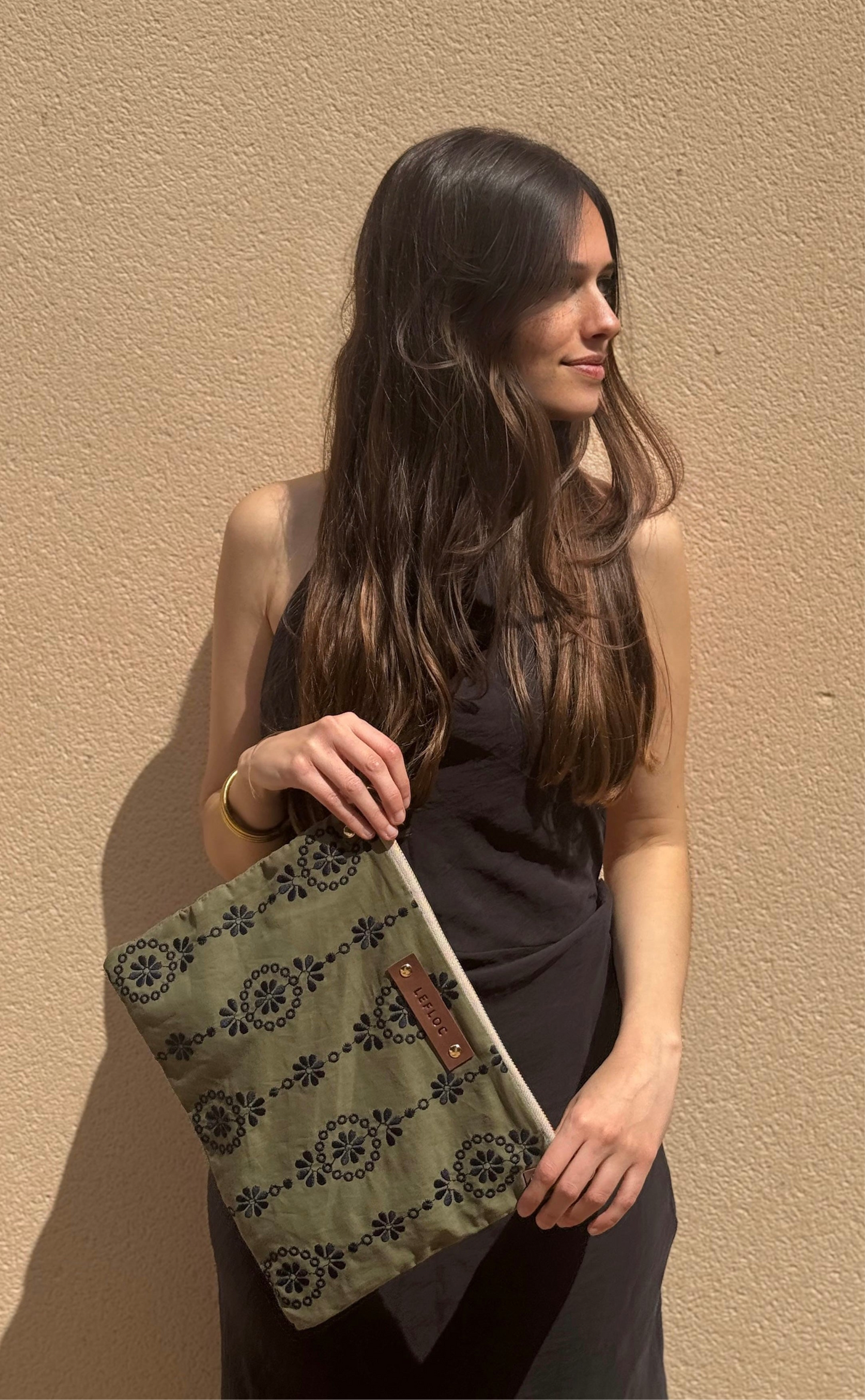 Bolso Nares verde bordado